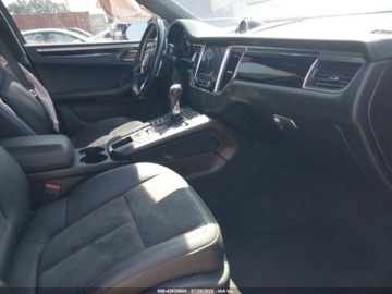 Porsche Macan SUV 2.0 252KM 2018 Porsche Macan 2018, od ubezpieczalni 2.0 Benzyna 252KM, zdjęcie 6