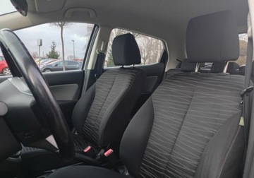 Mazda 2 II Hatchback 5d 1.3 86KM 2010 Mazda 2 Bezwypadkowy - klimatyzacja - benzyna 1,3 - 86 KM 1.3 Benzyna 86KM, zdjęcie 19