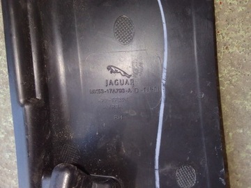 JAGUAR F-PACE PRAVÉ DRŽÁKY VÝZTUHA OSTŘIKOVAČE