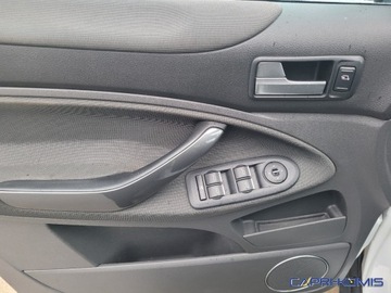 Ford Kuga I 2009 Ford Kuga 2.0TDCi Titanium 4x4 Bezwypadkowy 2.0 Diesel 136KM, zdjęcie 12