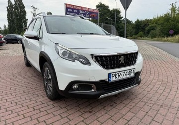 Peugeot 2008 I SUV Facelifting 1.2 PureTech 110KM 2017 Peugeot 2008 1.2 T NAVI Ledy Panorama dach 1.2 Benzyna 110KM, zdjęcie 17