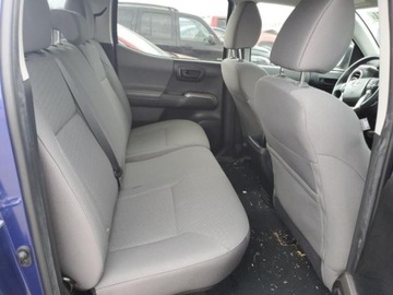 Toyota Tacoma II 2022 Toyota Tacoma Toyota Tacoma 4WD SR Double Cab, od ubezpieczalni 3.5 Benzyna, zdjęcie 8