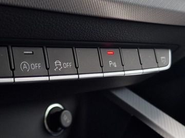 Audi A4 B9 Limousine Facelifting 2.0 35 TFSI 150KM 2020 Audi A4 SLine Stronic 150KM/MATRIX LED/Kamer/Vitru, zdjęcie 25