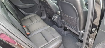 Volvo XC40 Crossover 2.0 T4 190KM 2020 Volvo XC 40 Bezwypadkowy 2.0 Geartronic R-Design, zdjęcie 28
