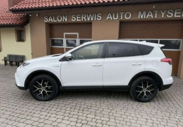 Toyota RAV4 IV 2016 Toyota RAV4 2,5 Hybrid 155KM Navi Klima 2xPDC Kamera Xenony 2.5 155KM, zdjęcie 2