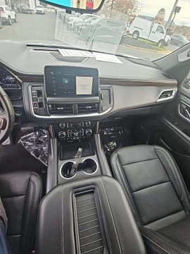 Chevrolet Suburban GMT900 2023 Chevrolet Suburban High Country 3LZ 2023 6.2l 6.2 Benzyna 420KM, zdjęcie 7