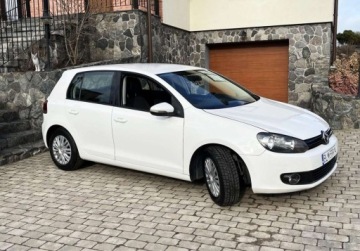 Volkswagen Golf VI Hatchback 5d 2.0 TDI 110KM 2009 Volkswagen Golf 2.0 TDI oryginalny lakier, ZERO KOROZJI nowy rozrzad, zdjęcie 3