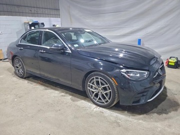Mercedes Klasa E W213 2022 Mercedes-Benz Klasa E 350 4Matic 2022 2.0L 2.0 Benzyna 255KM, zdjęcie 4