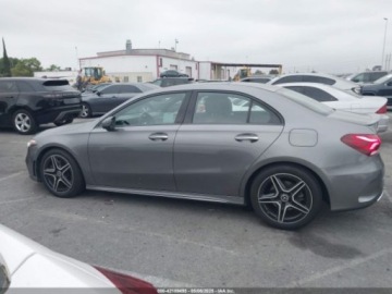 Mercedes Klasa A W177/V177 2019 Mercedes-Benz Klasa A 220 2019 2.0l 2.0 Benzyna 188KM, zdjęcie 2