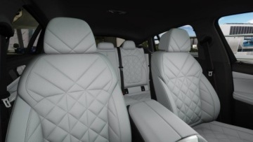 BMW X6 G06 SUV Facelifting 3.0 30d 298KM 2026 BMW X6 xDrive30d, Dostępne od ręki!, zdjęcie 12