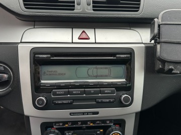 Volkswagen Passat B6 Variant 2.0 TDI-CR DPF 110KM 2010 Volkswagen Passat 2.0 TDI CR/Bogata wersja/HAK/, zdjęcie 30