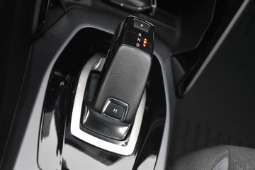Peugeot 2008 II SUV 1.2 PureTech 130KM 2020 Peugeot 2008 II ALLURE TURBO 131KM *AUTOMAT 8biegów* BOGATA, Piękna Wersja!, zdjęcie 25