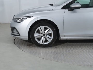 Volkswagen Golf VIII Variant 1.5 TSI 130KM 2021 VW Golf 1.5 TSI, Salon Polska, 1. Właściciel, zdjęcie 13