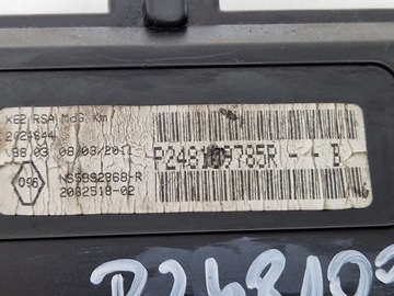 MASTER III 3 10- 2.3 DCI PŘÍSTROJOVÁ DESKA BUDÍKY P248109785R