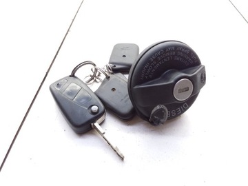 C449 KRYT NÁDRŽE PALIVA 1.4 HDI 50 2008 PEUGEOT BIPPER (AA_)