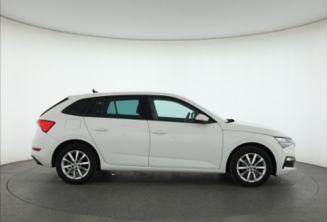Skoda Scala Hatchback 1.6 TDI 115KM 2020 Skoda Scala 1.6 TDI, Salon Polska, Klima, zdjęcie 5