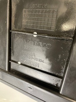 KRYT DESKA POD NÁRAZNÍK VOLVO V60 S60 III 18-