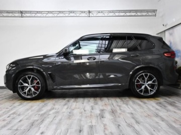 BMW X5 G05 SUV Facelifting 3.0 30d 298KM 2026 BMW X5 xDrive30d Sport Suv 2.0 (298KM) 2026, zdjęcie 1