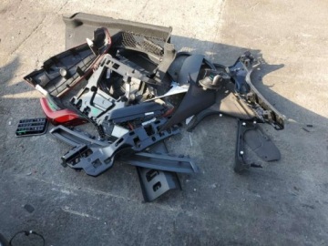 BMW Seria 3 G20-G21 2023 BMW Seria 3 330i, 2023r., 2.0L 2.0 Benzyna 255KM, zdjęcie 11