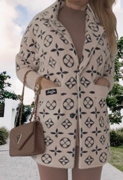 ПАЛЬТО Лацканы из альпаки с узором LV Лацканы цвета экрю