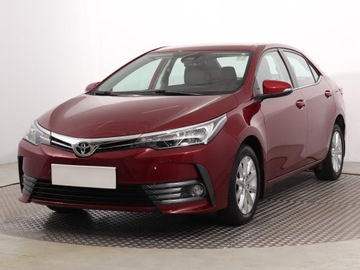 Toyota Corolla XII Sedan 1.6 Valvematic Dual VVT-i 132KM 2019 Toyota Corolla 1.6 Valvematic, Salon Polska, zdjęcie 1