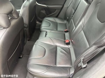 Volvo V40 II Hatchback Facelifting 2.0 D3 150KM 2018 Volvo V40 Volvo V40 D3 Inscription 2.0 Diesel 150KM, zdjęcie 24