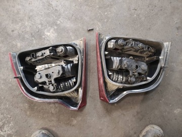 SVĚTLO LEVÝ ZADNÍ VOLVO S80 I