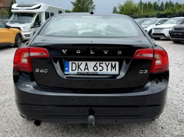 Volvo S60 II Sedan Facelifting 2.0 D3 DRIVE-E 150KM 2015 Volvo S60 150PS,D3,Momentum, zdjęcie 4