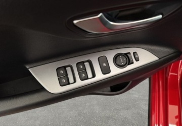 Kia Rio IV Hatchback 5d Facelifting 1.0 T-GDI 100KM 2023 Kia Rio VAT 23 GT-line 1.0T-GDI 100KM DCT 2023 r., salon PL, I wlasciciel, zdjęcie 21
