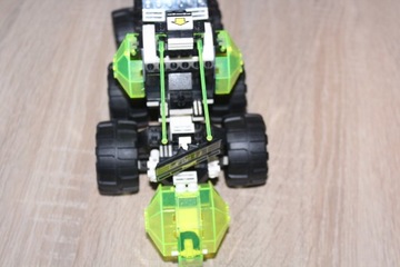 LEGO SPACE CLASSIC BLACKTRON 6933-2 ZESTAW