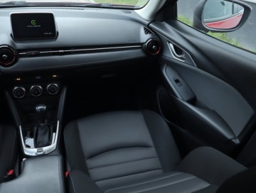 Mazda CX-3 Crossover 2.0 SKY-G i-ELOOP 150KM 2015 Mazda CX-3 2.0 Skyactiv-G, Salon Polska, zdjęcie 7