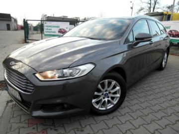 Ford Mondeo V Kombi 2.0 TDCi 150KM 2015 Ford Mondeo Klimatronik Nawigacja Alu Felgi Komputer 2.0 Diesel 150KM, zdjęcie 4