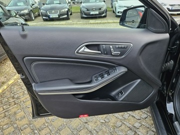 Mercedes GLA I Off-Roader Facelifting 2.0 250 211KM 2018 Mercedes GLA 250 2,0 Benzyna 211KM automat 4 matic, zdjęcie 14