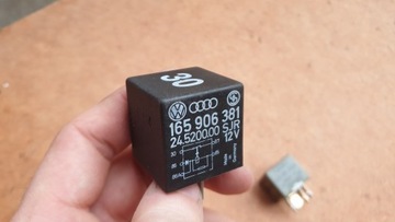 Комплект реле Audi 80 B4 B3 90 Cabrio 19 30 208 213 214 272 343