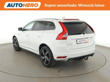 Volvo XC60 I SUV Facelifting 2.0 D4 DRIVE-E 190KM 2016 Volvo XC 60 R-design automat skóra/alcantara, zdjęcie 3