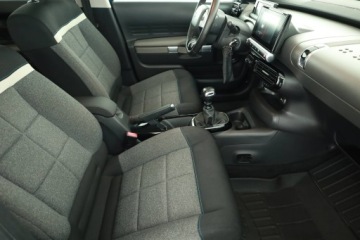 Citroen C4 Cactus Crossover Facelifting 1.2 PureTech 110KM 2019 Citroen C4 Cactus 1.2 PureTech, Salon Polska, zdjęcie 6