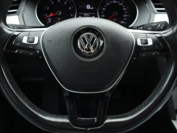 Volkswagen Passat B8 Limousine 1.4 TSI BlueMotion Technology 125KM 2017 VW Passat 1.4 TSI, Salon Polska, Navi, Klima, zdjęcie 18