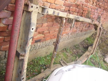 NISSAN PATROL K260 3D - RÁMEC