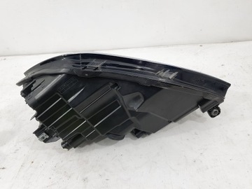 VW Caddy 2K1 Lift 15- Фонарь передний правый 2K1941016B