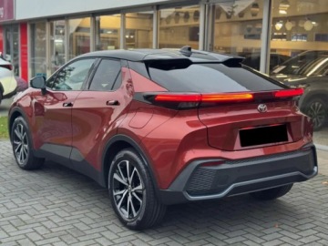 Toyota C-HR II SUV 1.8 Hybrid 140KM 2025 Od ręki - C-HR Executive 1.8 Hybrid 140KM | Kamera 360!, zdjęcie 1