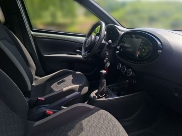 Toyota Aygo X 1.1 VVT-i 72KM 2023 Toyota Aygo X 1.0 VVTi Style 1.0 VVTi Style, zdjęcie 8