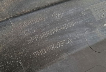 LIŠTA DVEŘE LEVÝ PŘEDNÍ 5N0854939A VW TIGUAN I 5N 07-16R