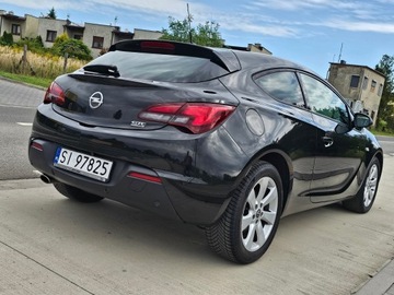 Opel Astra J Hatchback 5d 1.4 Turbo ECOTEC 140KM 2011 Opel Astra GTC 1,4 Turbo 140 KM Navi Kamera Bluetooth, zdjęcie 4