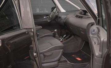 Renault Espace IV Van 2.0 i 16V Turbo 170KM 2012 Renault Grand Espace Renault Grand Espace 2.0 TCe 170 Celsium 2.0 Benzyna, zdjęcie 17