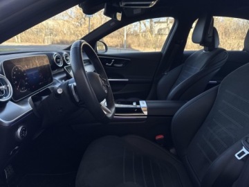 Mercedes Klasa C W206 Limuzyna 1.5 180 170KM 2024 Mercedes-Benz C 180, zdjęcie 17