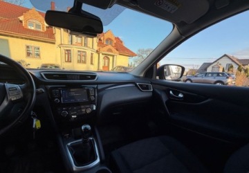 Nissan Qashqai II Crossover 1.2 DIG-T 115KM 2015 Nissan Qashqai 1.2 Benzyna 115KM, zdjęcie 14
