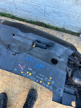 NÁRAZNÍK PŘEDNÍ KOMPLETNÍ RENAULT MEGANE IV 4 X PDC TEGNE