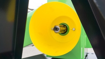 РОЛИКОВАЯ ИЗМЕЛЬЧИТЕЛЬНАЯ МАШИНА ZIKO XR70N4blades