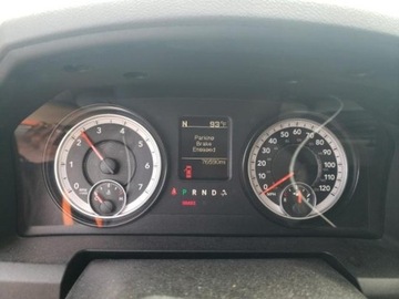 Dodge Ram IV 2015 Dodge RAM 2015 Ram 1500 4WD Quad Cab 140.5 Express 5.7 Benzyna 395KM, zdjęcie 8