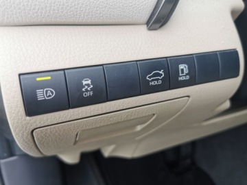 Toyota Camry IX Sedan 2.5 Hybrid Dynamic Force 218KM 2020 Toyota Camry 2.5 Hybrid Executive CVT 2.5 Hybrid E, zdjęcie 18